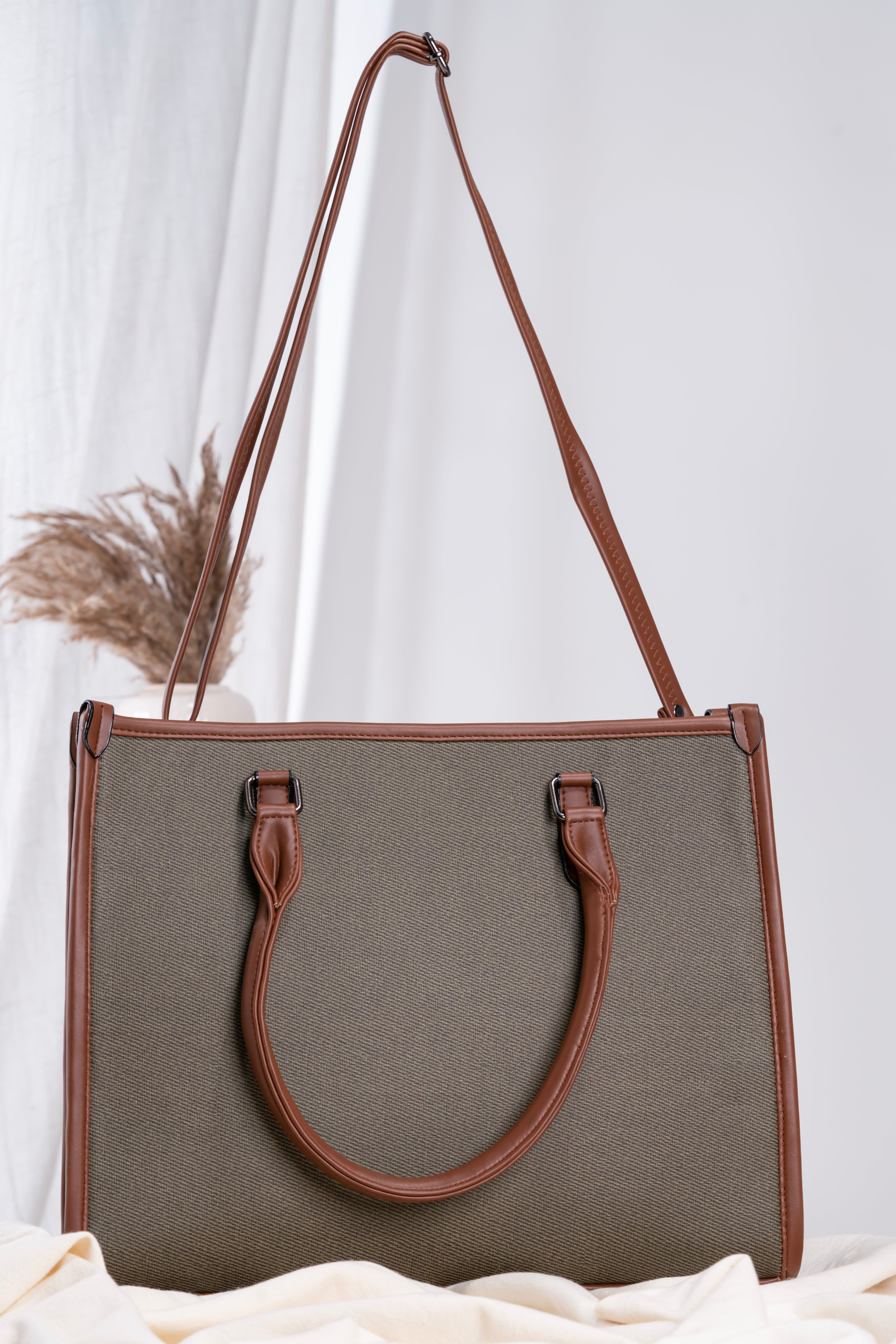 Women's Large Green Jute Classic Tote